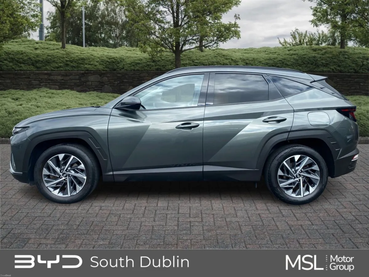 Hyundai Tucson 2WD Executive - Image 6