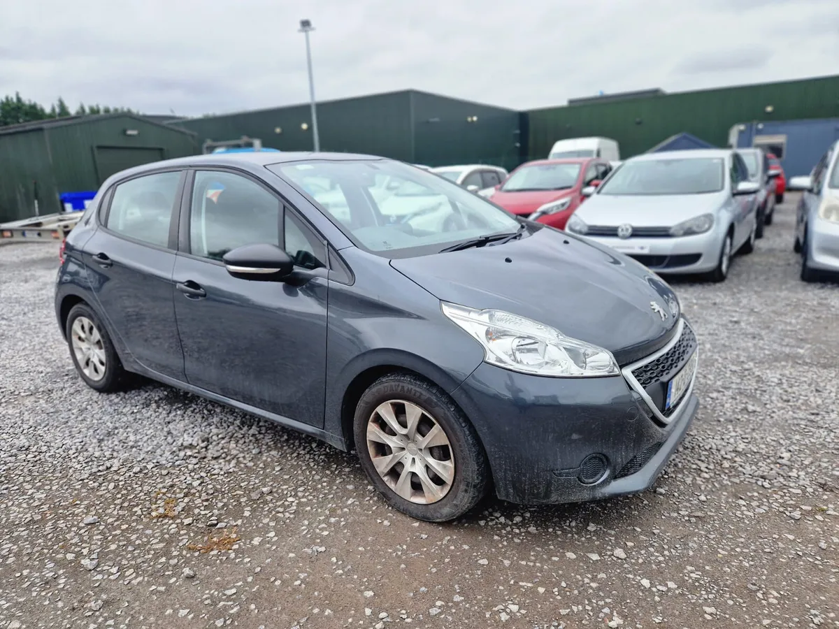 Peugeot 208 2014 - Image 5