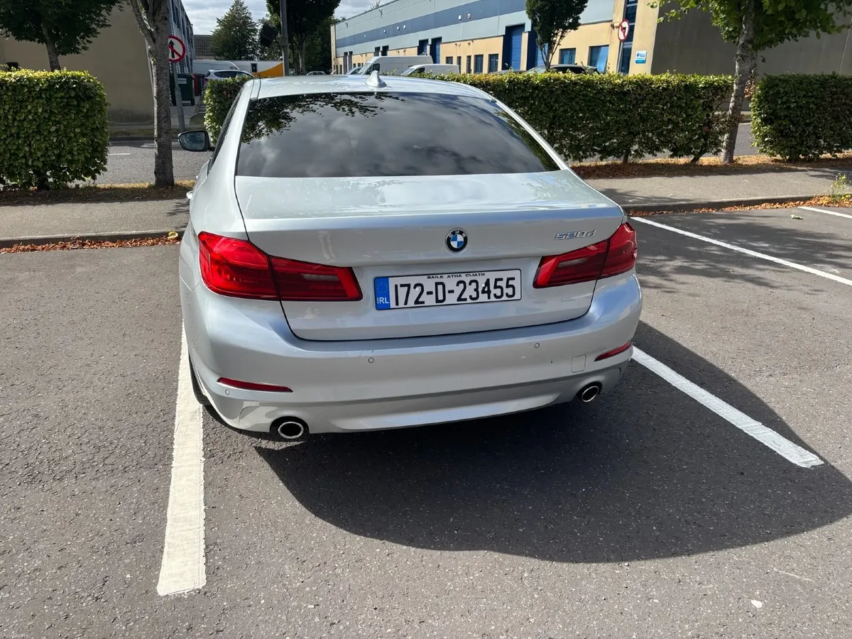BMW 5-Series 2017 - Image 5