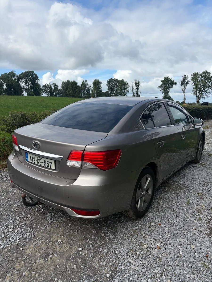 Toyota avensis - Image 6