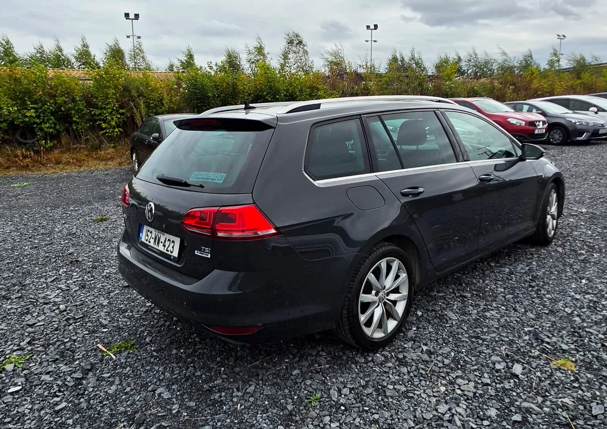 Volkswagen Golf 2015 High Line in  great condition - Image 5