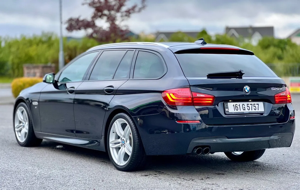 BMW 5-Series 2016 - Image 2