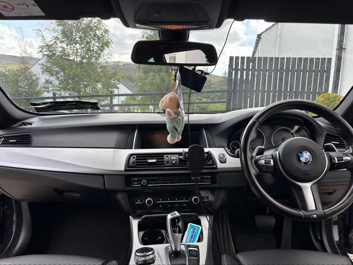 BMW 5-Series 2016 - Image 6