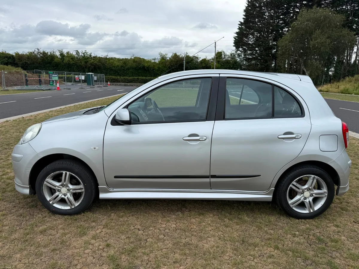 LOW MILEAGE HIGH SPEC NCT 09/27 - Image 4