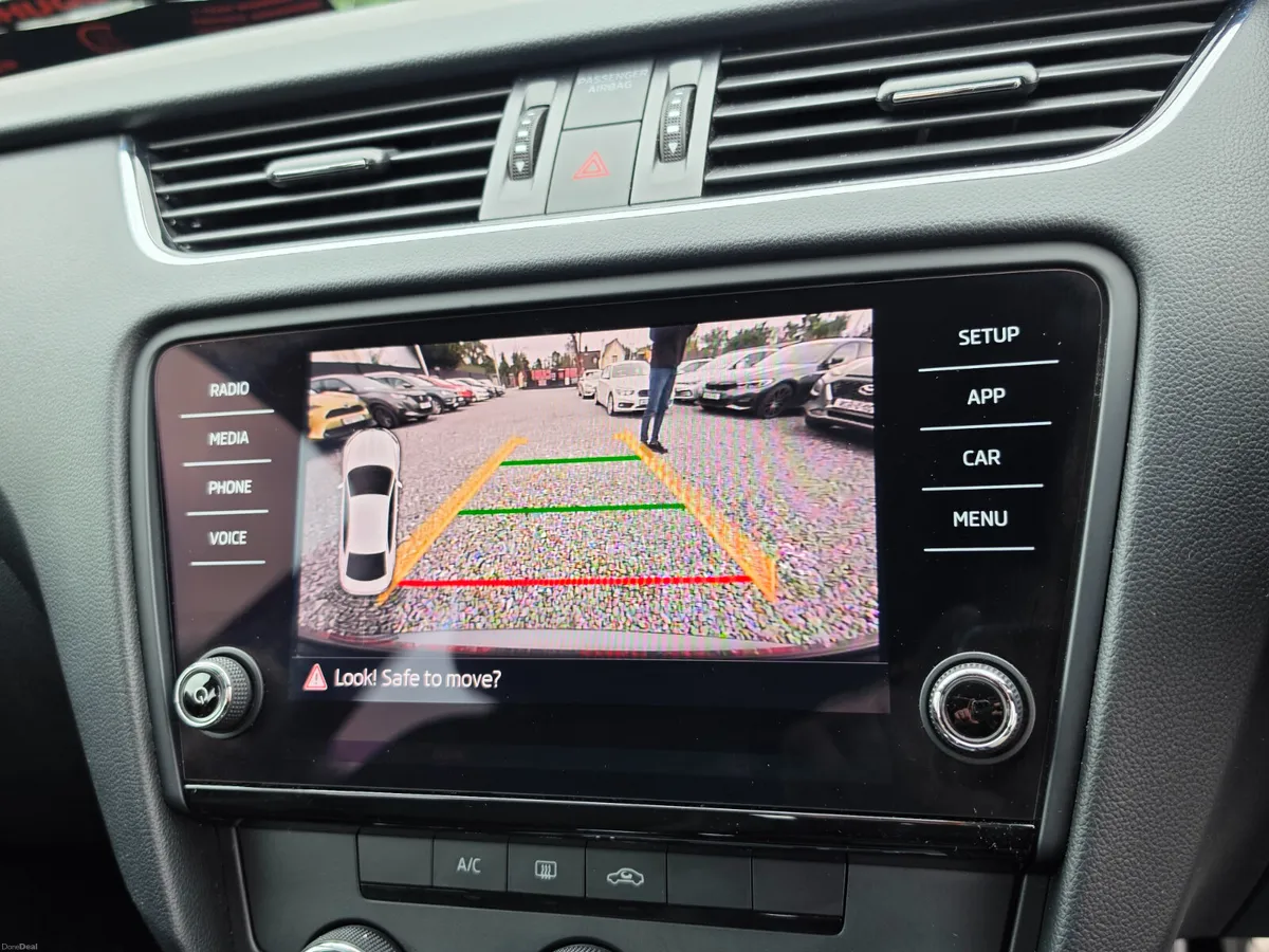2019 Skoda Octavia 1.0tsi/1 Owner/High spec/Warran - Image 6