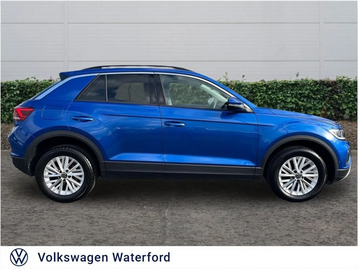 Volkswagen T-Roc 1.0 TSI 110HP Life - Image 4