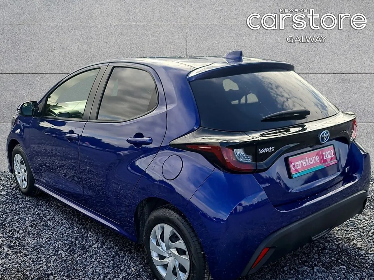 Toyota Yaris Hybrid X - Image 5