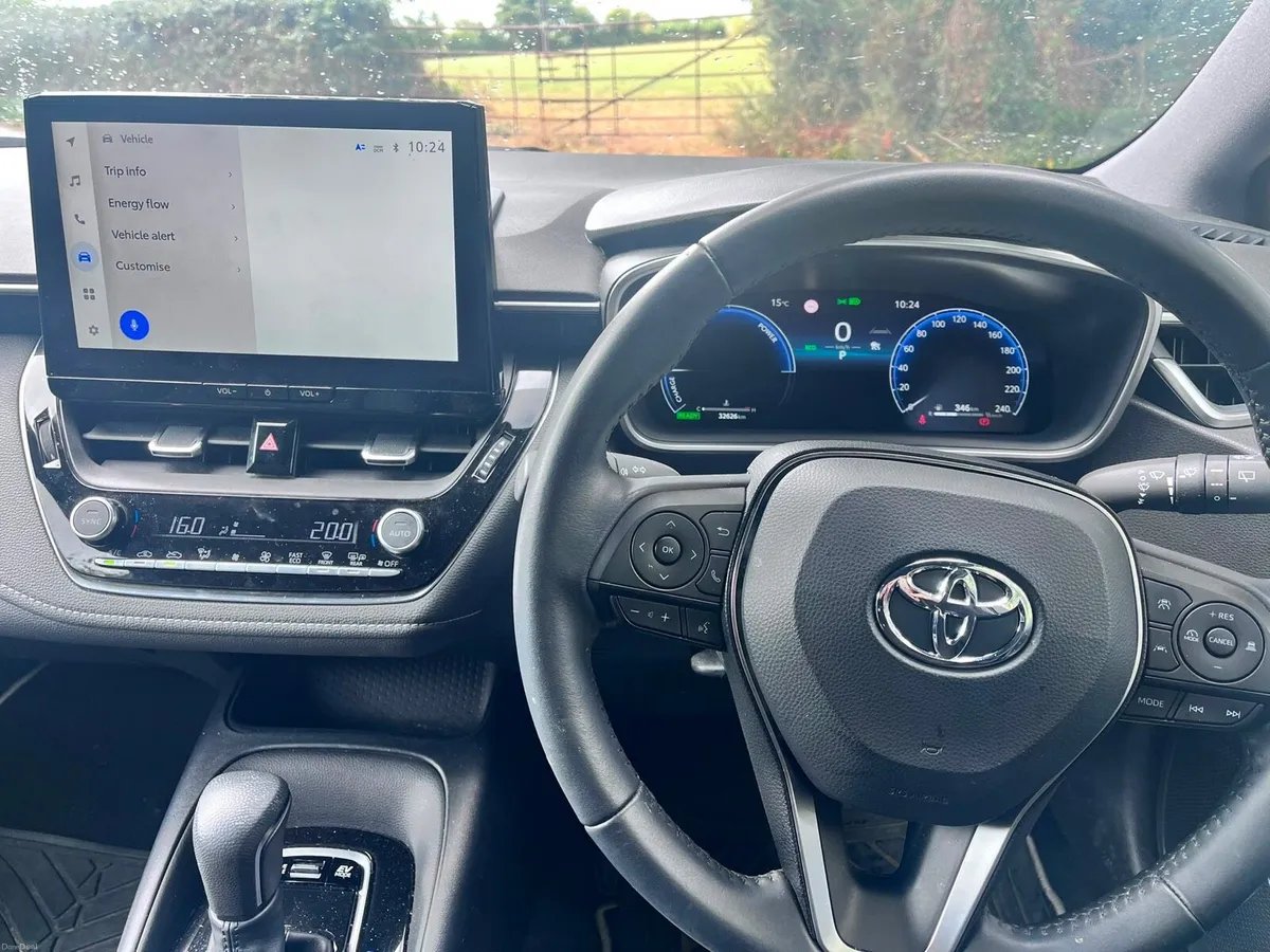 Toyota Corolla - Image 4