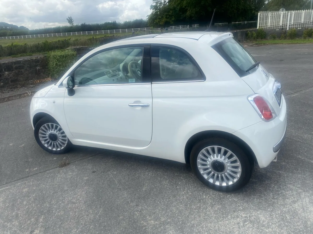 Car - Image 4