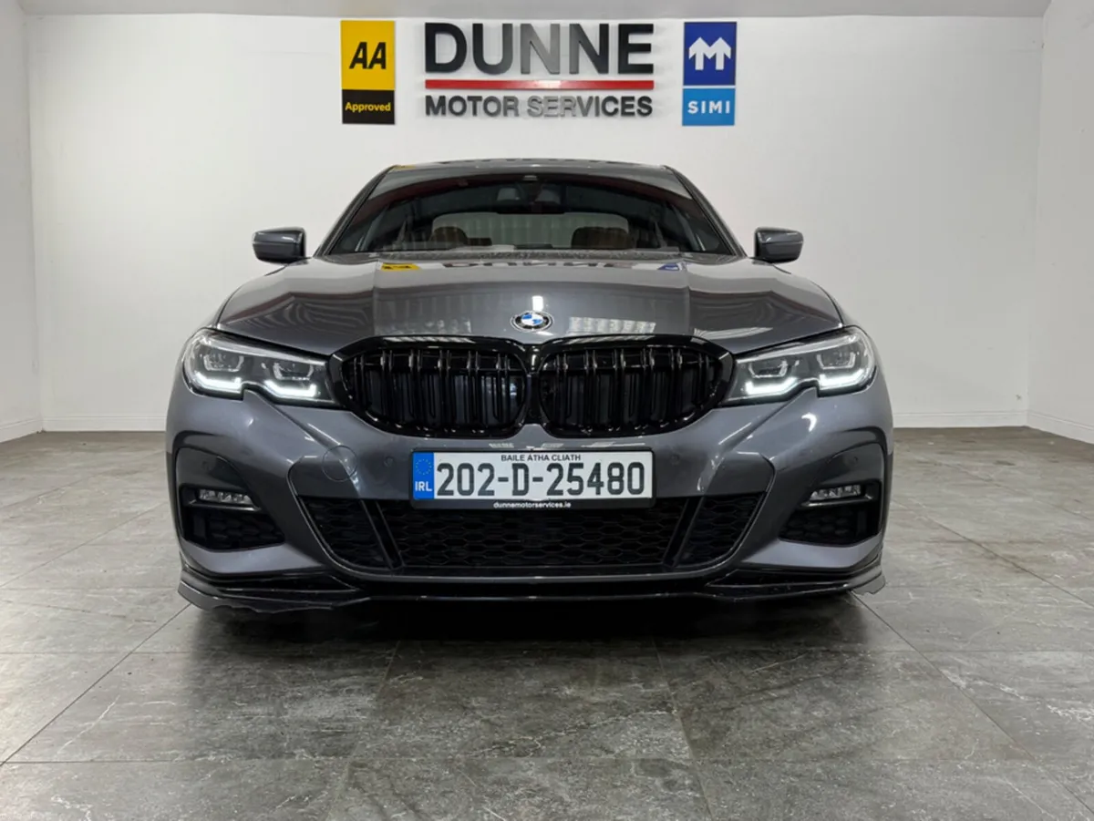 BMW 3-Series **M-SPORT **LCI TAILIGHTS **MULTI FUN - Image 3