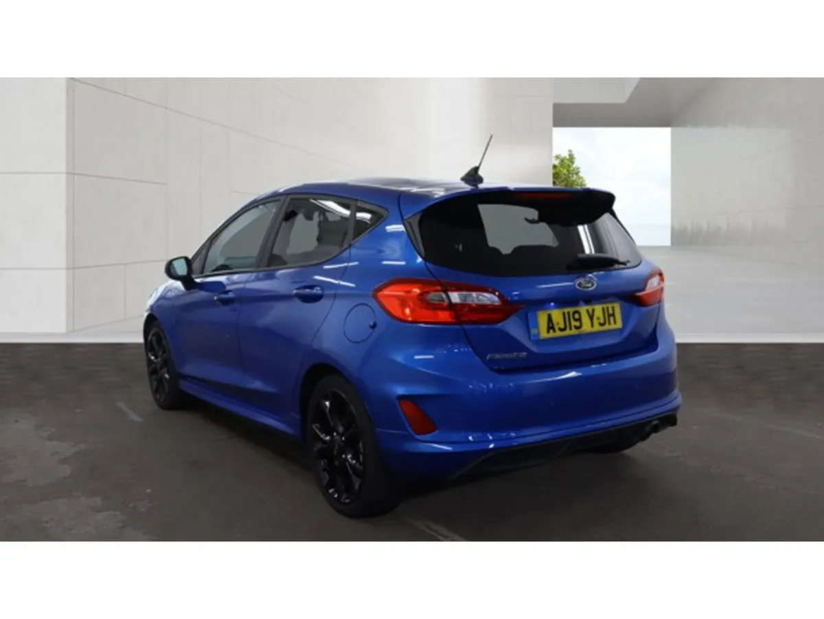 Ford Fiesta ST-LINE TURBO ACTIVE - Image 3
