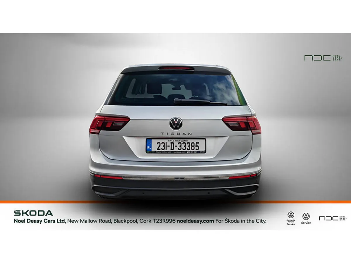 Volkswagen Tiguan LIFE 2.0 TDI 122 BHP- AS NEW- VW - Image 5