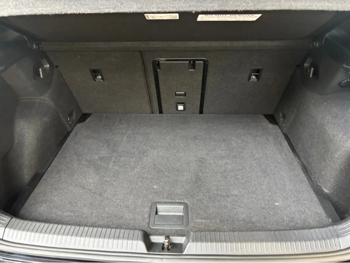 Volkswagen Golf R-LINE 1.5 TSI 130HP 5DR - Image 3