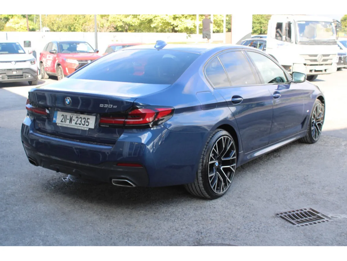 BMW 5-Series 530E M SPORT 4DR AUTO - Image 6