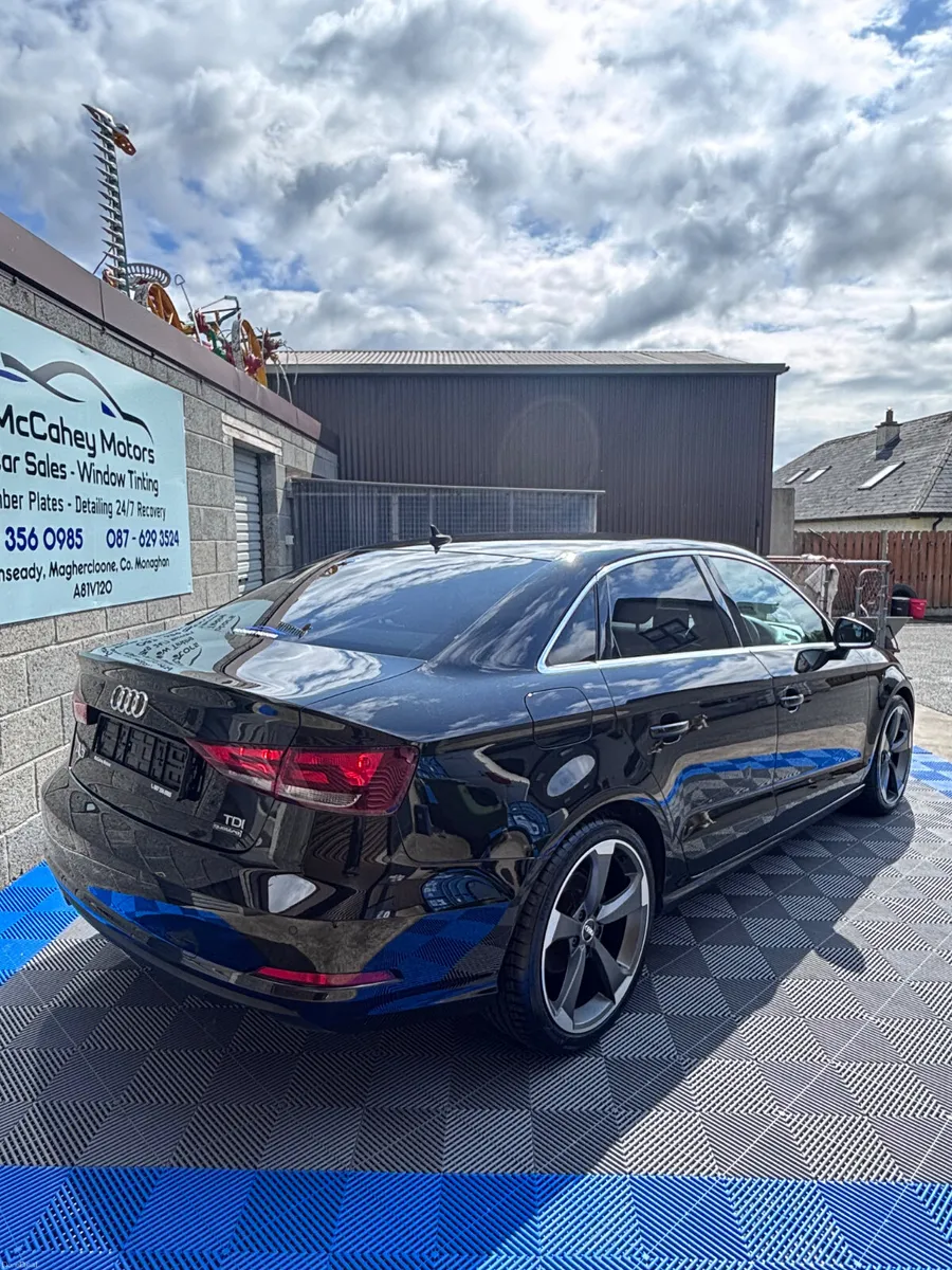 Audi A3 2016 - Image 2