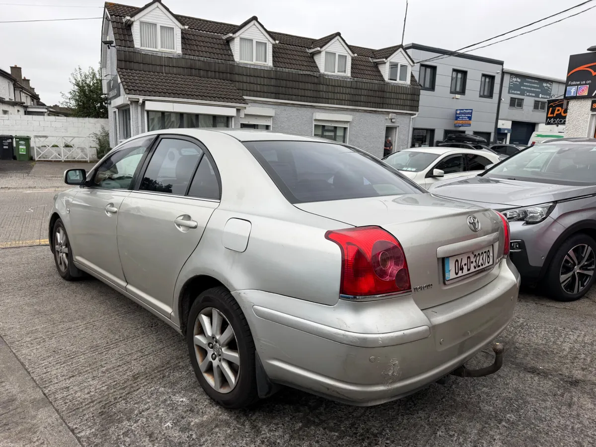 Toyota Avensis 2004 Automatic - Image 6
