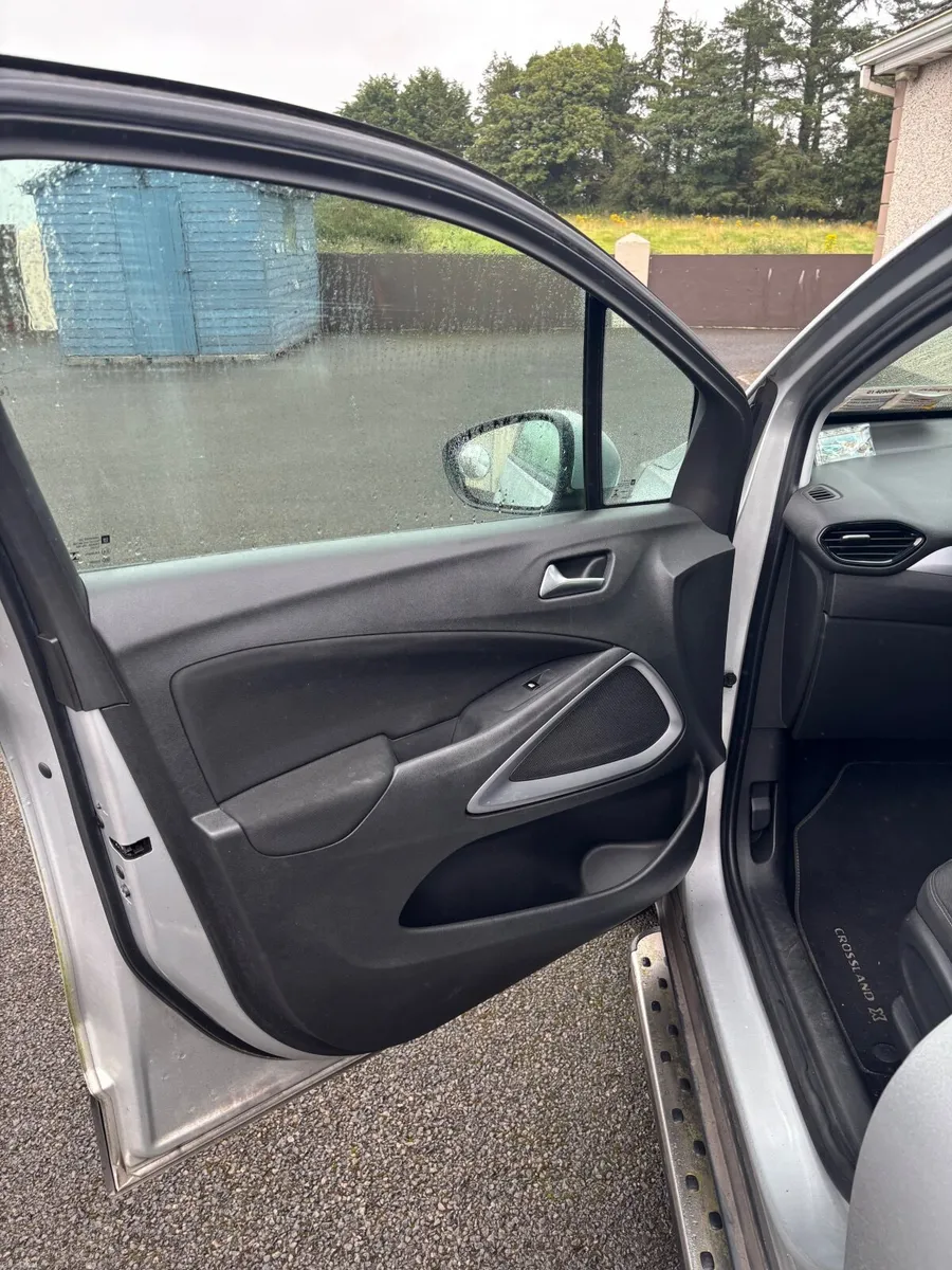 Vauxhall Crossland X 2018 - Image 3