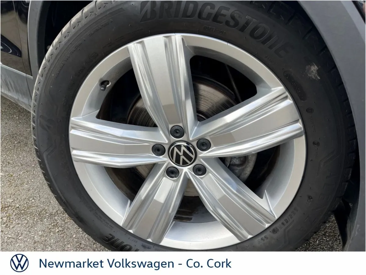 Volkswagen Tiguan ELEGANCE 2.0TDI 150BHP 6 SPEED - Image 2