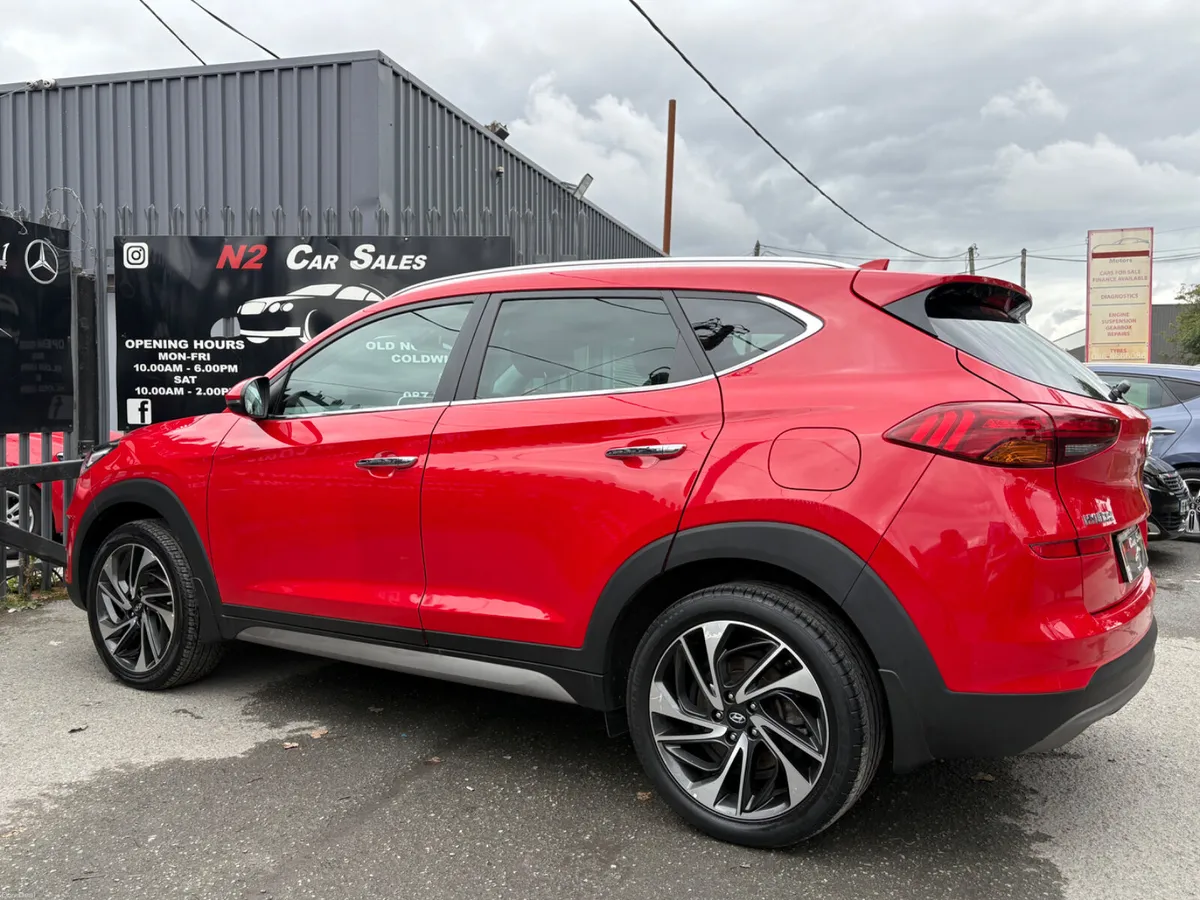 201 Hyundai Tucson 1.6d, LOW MILES, NEW NCT - Image 4