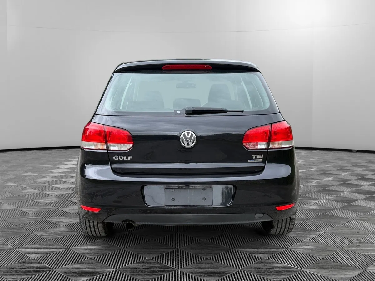 VW GOLF DSG *LOW KM* - Image 4