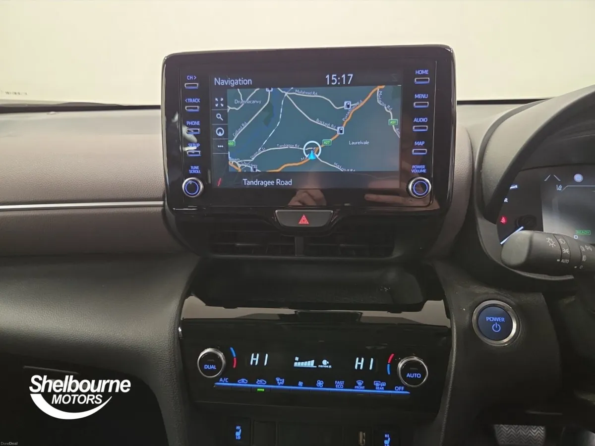 Toyota Yaris Cross 1.5 Hybrid Excel 5dr CVT - Image 5
