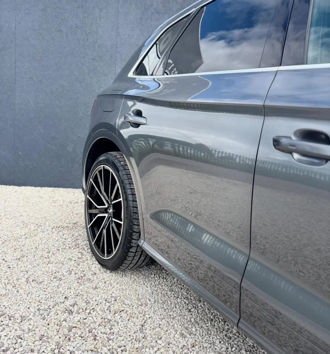 Audi Q5 2.0 TDI S Line Quattro Automatic 2019 - Image 3