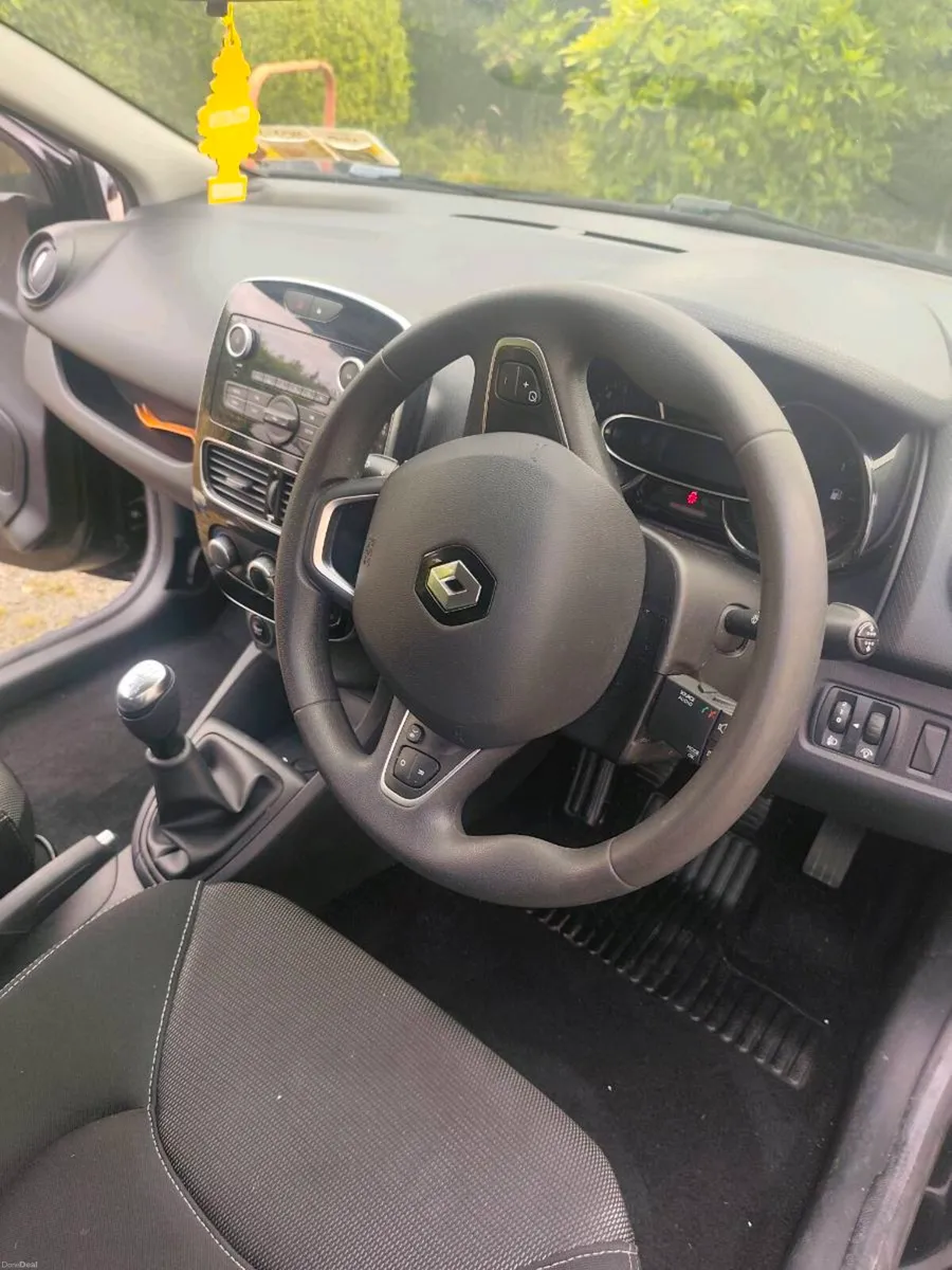 Renault Clio 2017 - Image 3