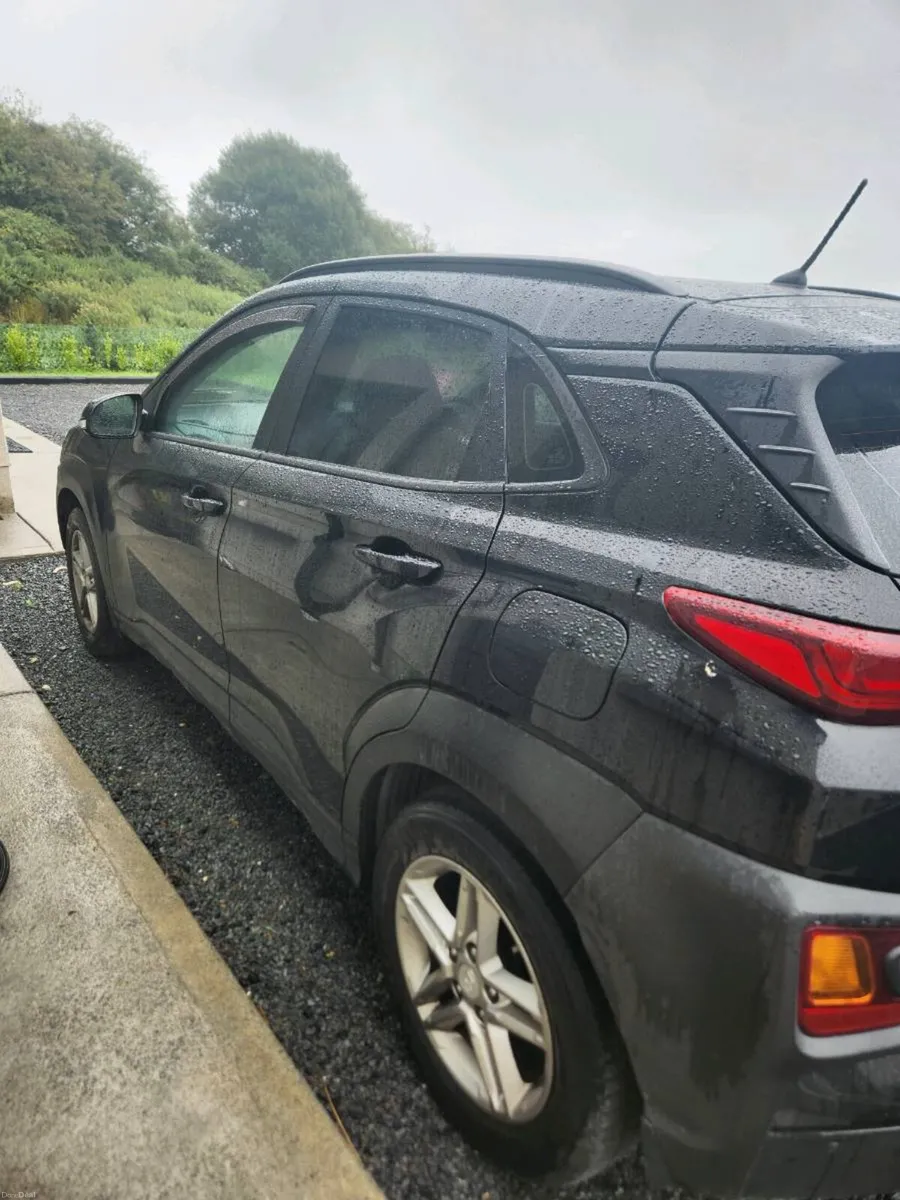 Car - Image 5