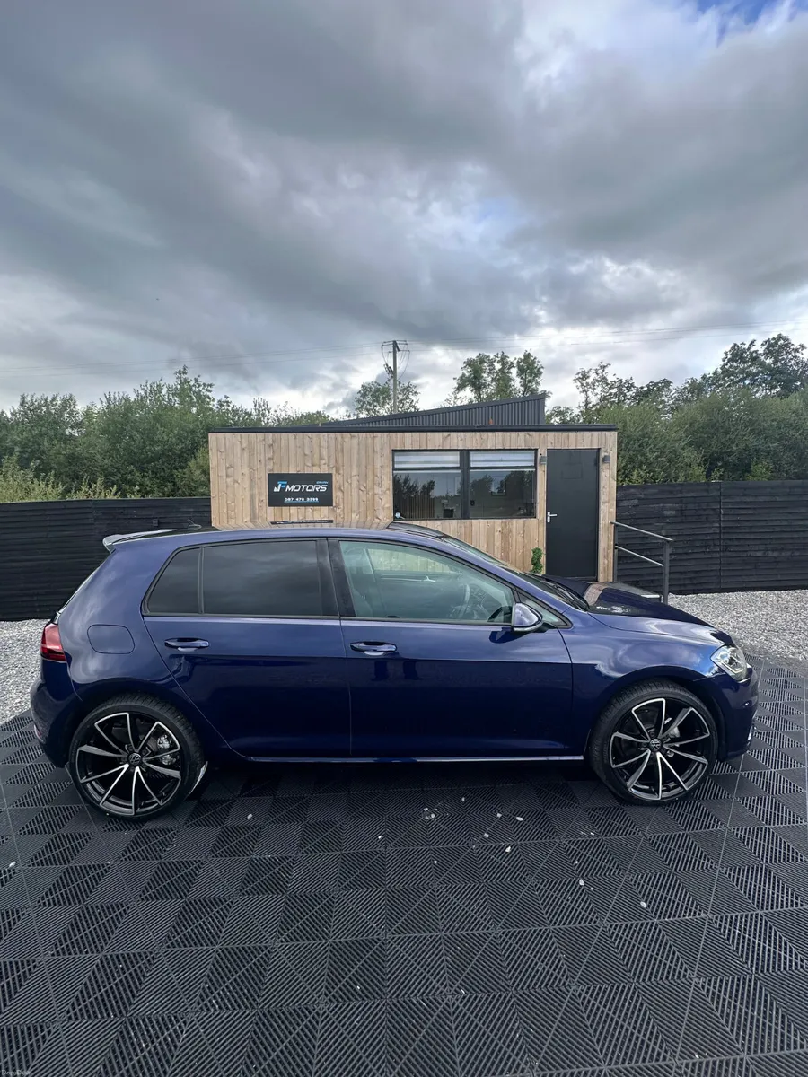 2019 HIGHLINE VW GOLF MK 7.5 - Image 6