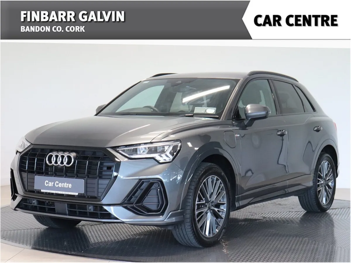 Audi Q3 45 TFSI  S line PHEV  (BLACK ED) - Image 6