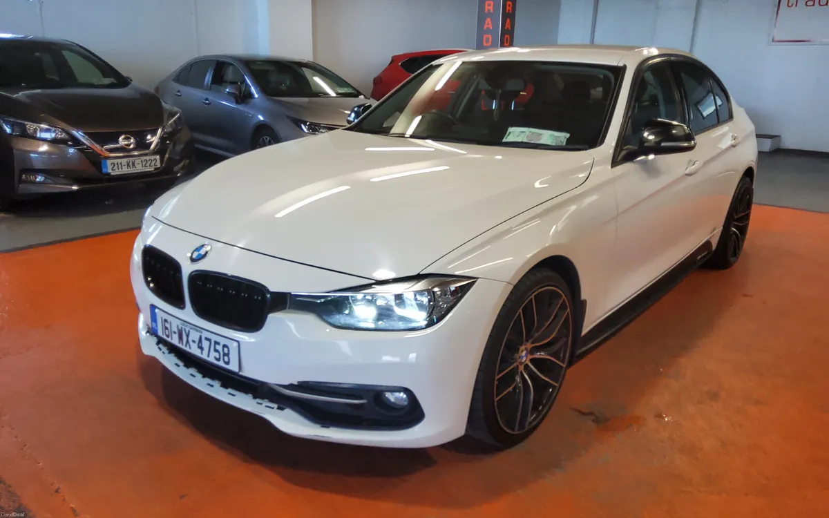 BMW 3-Series 2016 - Image 3