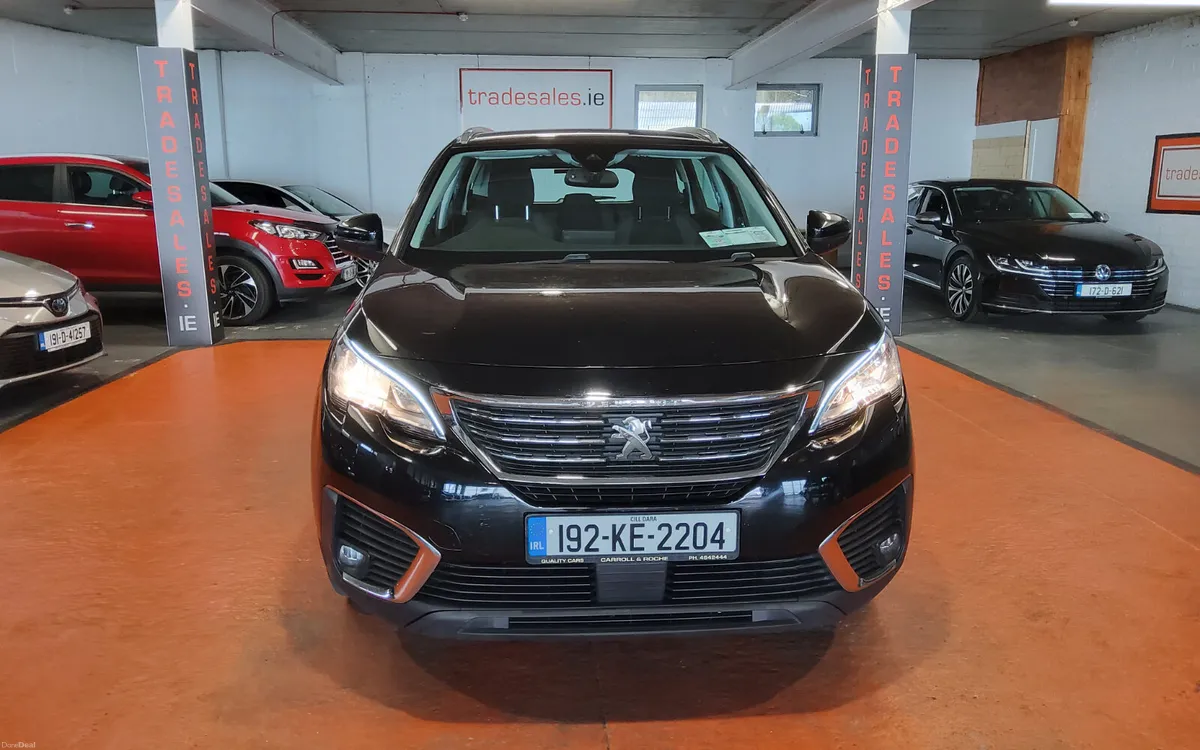 Peugeot 5008 2019 - Image 2