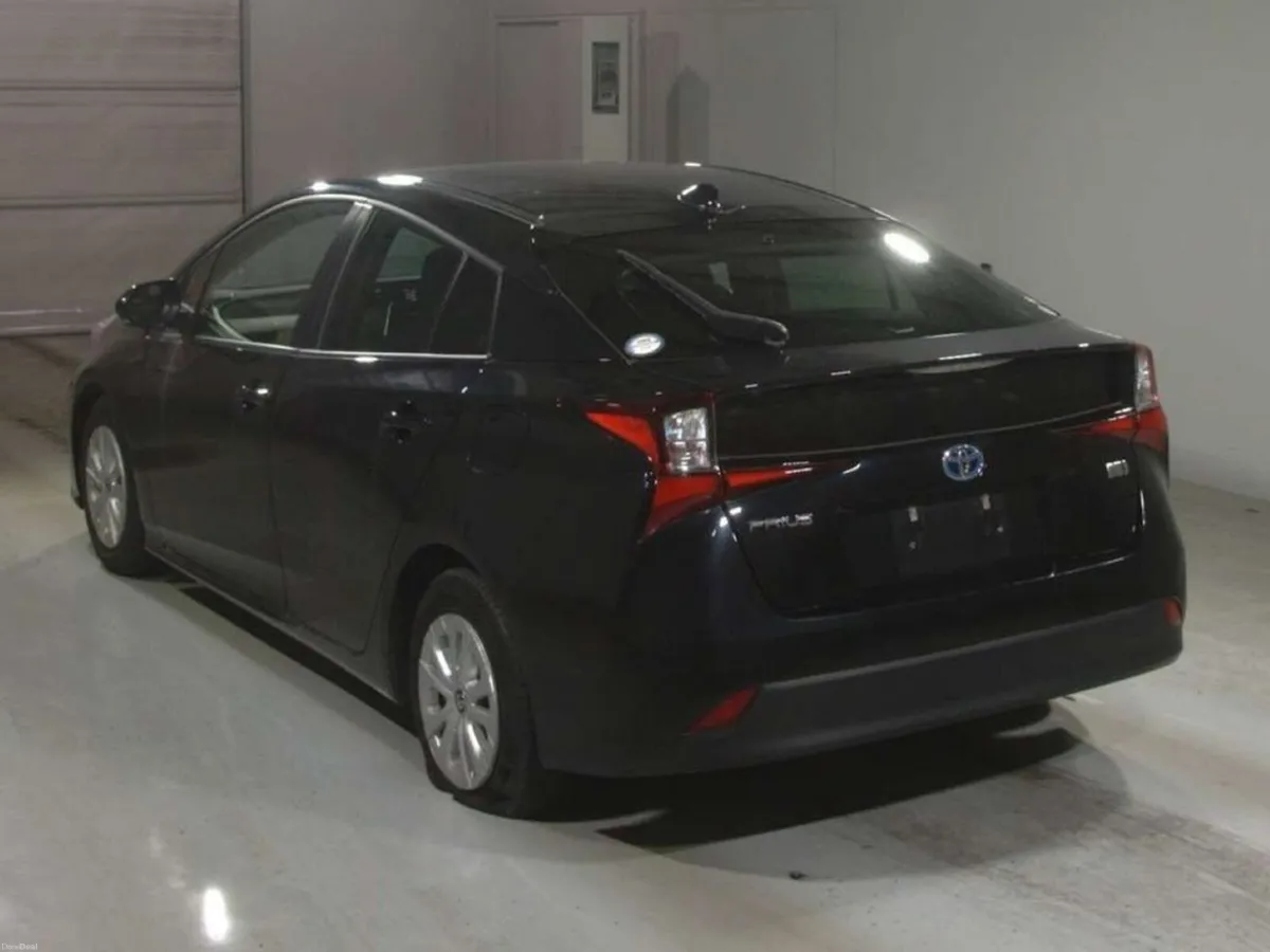 Toyota Prius 1.8 HYBRID AUTOMATIC - Image 2