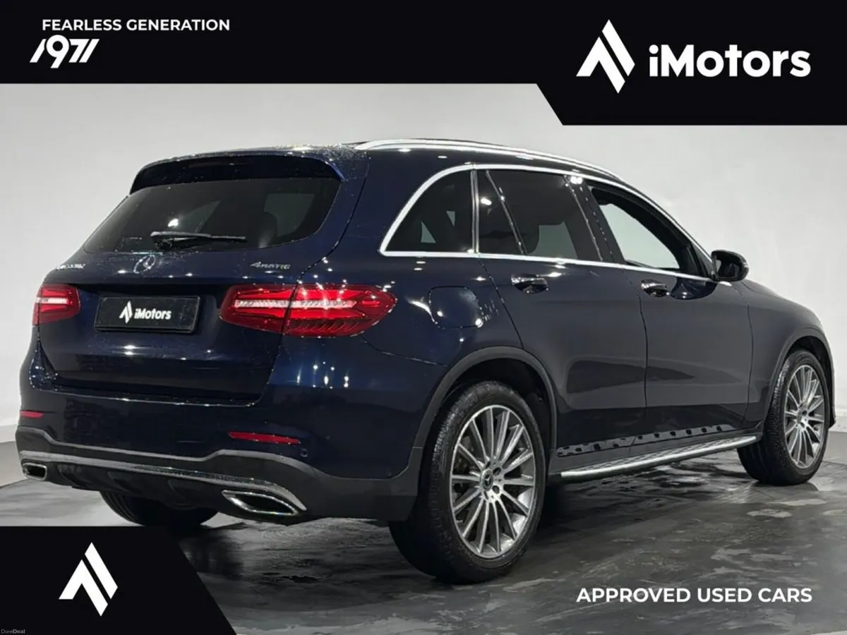 Mercedes-Benz GLC 220D 4WD 4MATIC SUNROOF AMG Line - Image 3