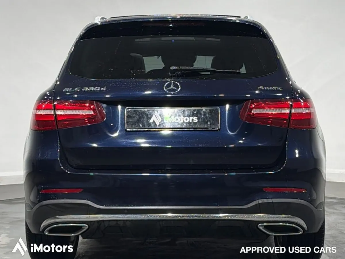 Mercedes-Benz GLC 220D 4WD 4MATIC SUNROOF AMG Line - Image 4