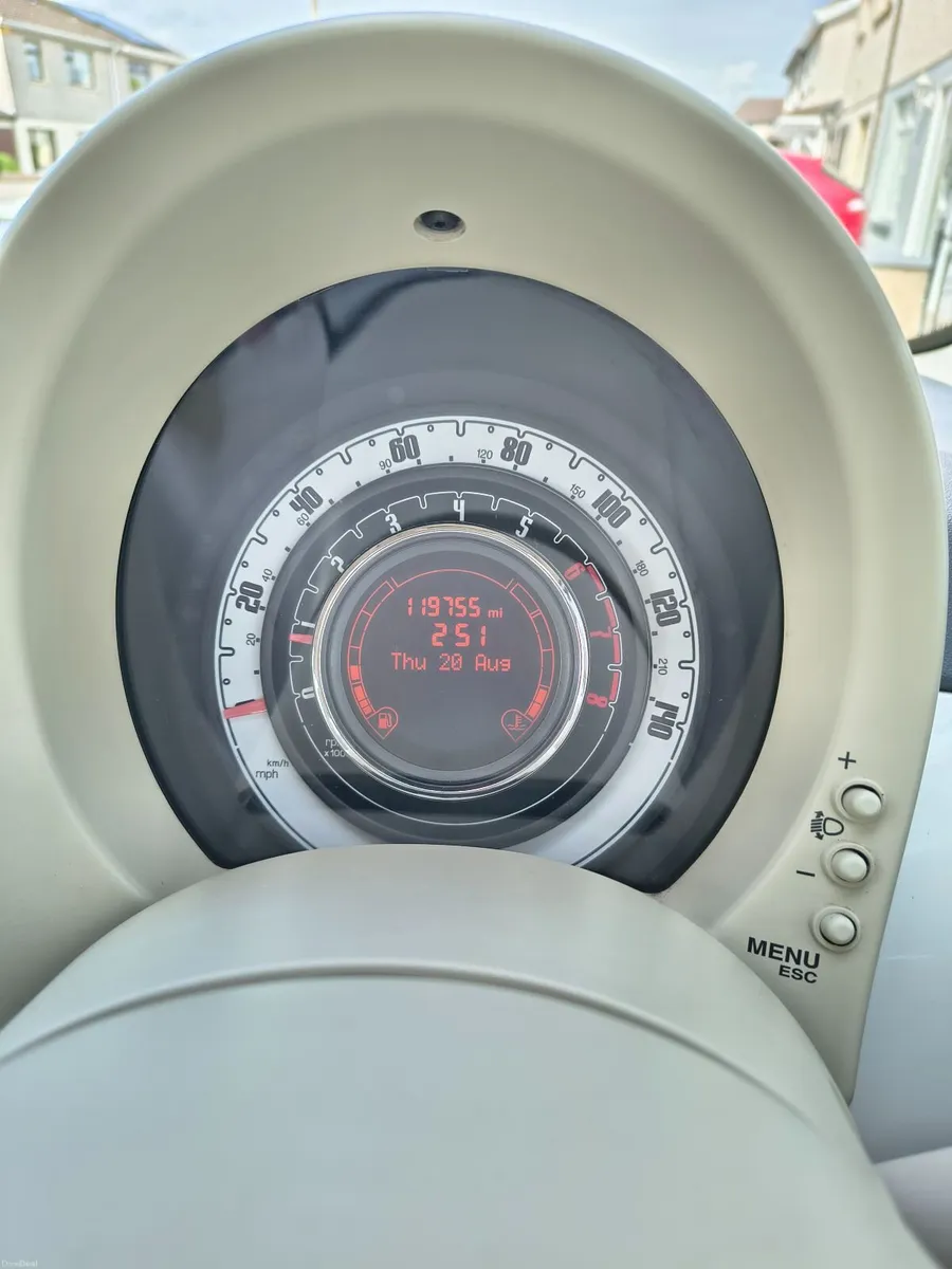 Fiat 500 2010 - Image 2