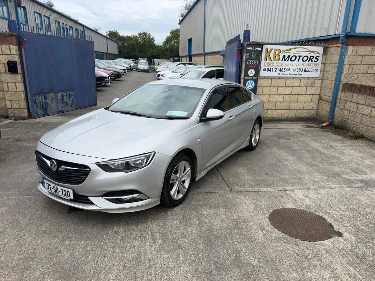 Vauxhall Insignia 2017, nct till july 2027 - Image 1