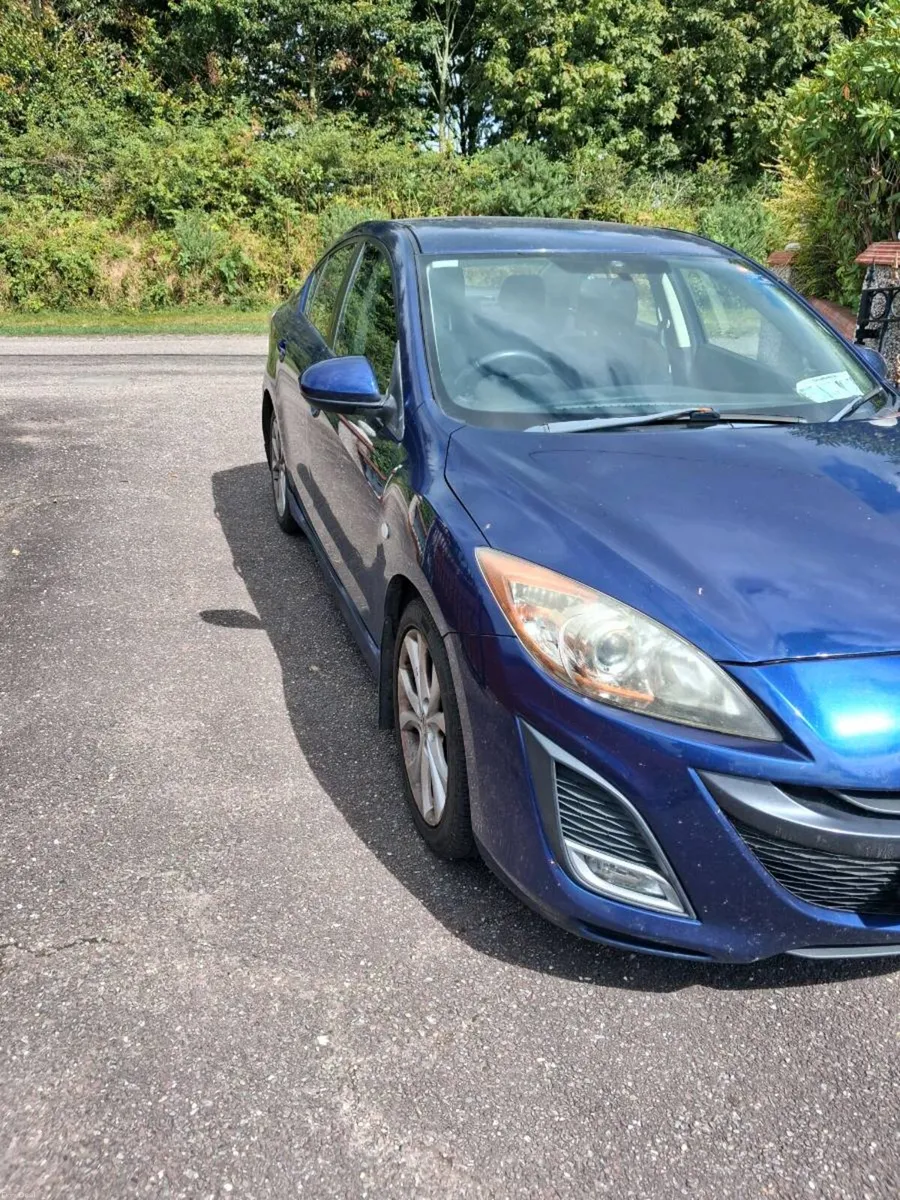2011 Mazda 3.  1.6D Sport - Image 3