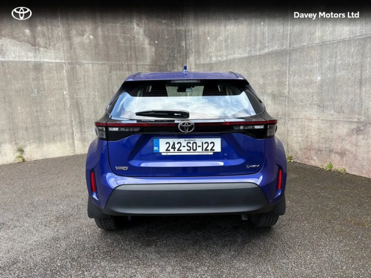 Toyota Yaris Cross Luna - Image 3