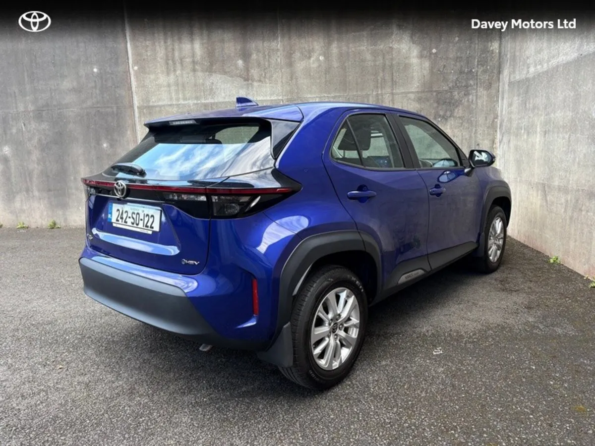 Toyota Yaris Cross Luna - Image 2
