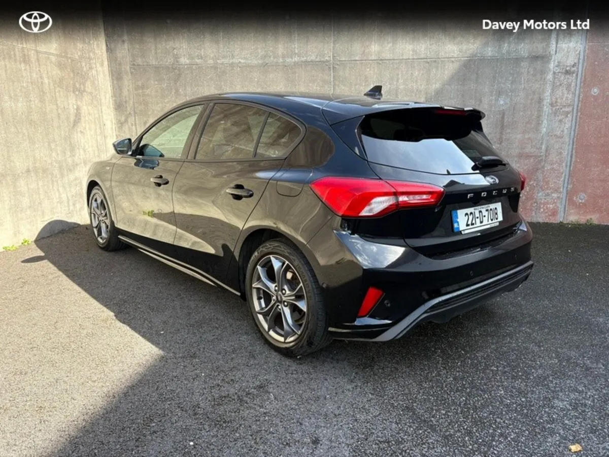 Ford Focus ST-LINE EDITION 5DR 1.0T1 1.0T125 MHE - Image 4