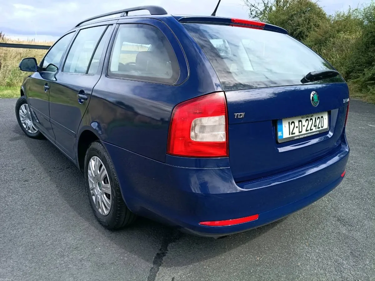2012 Skoda Octivia Estate 1.6crdi - Image 5