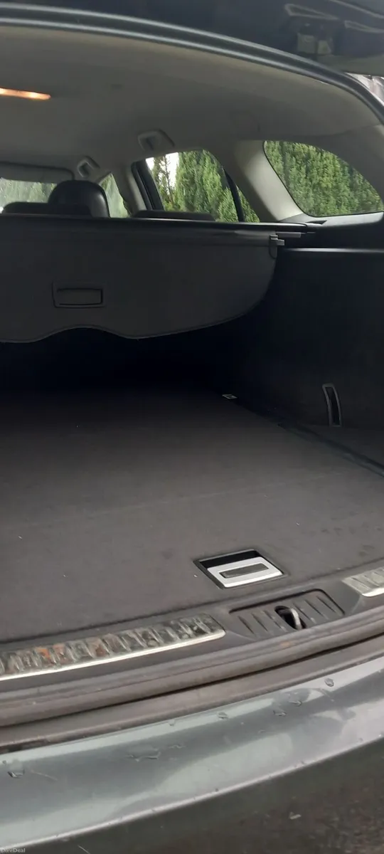 Toyota Avensis 2011 Estate - Image 4
