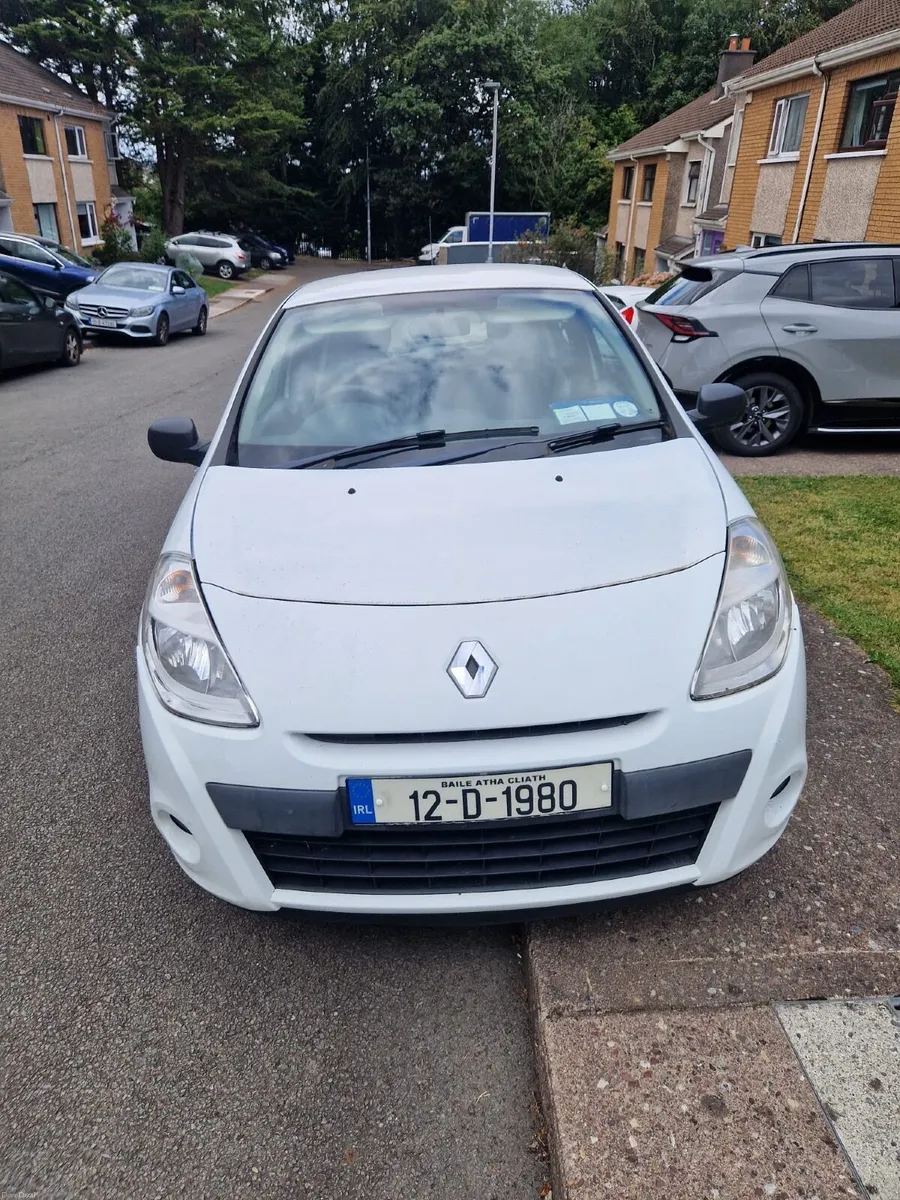 Renault Clio 2012 Fresh NCT and Taxed - Image 1