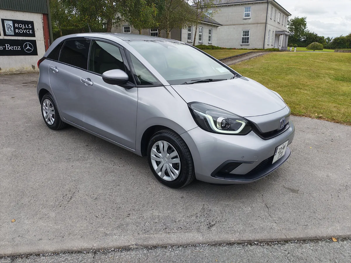 HONDA FIT/221/HYBRID/AUTO/ANDROID RADIO/R.CAMERA - Image 2