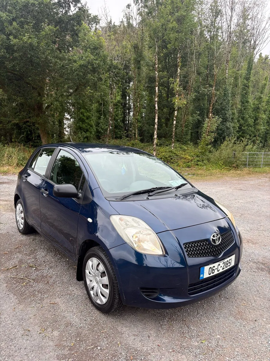2006 Toyota Yaris - Image 1