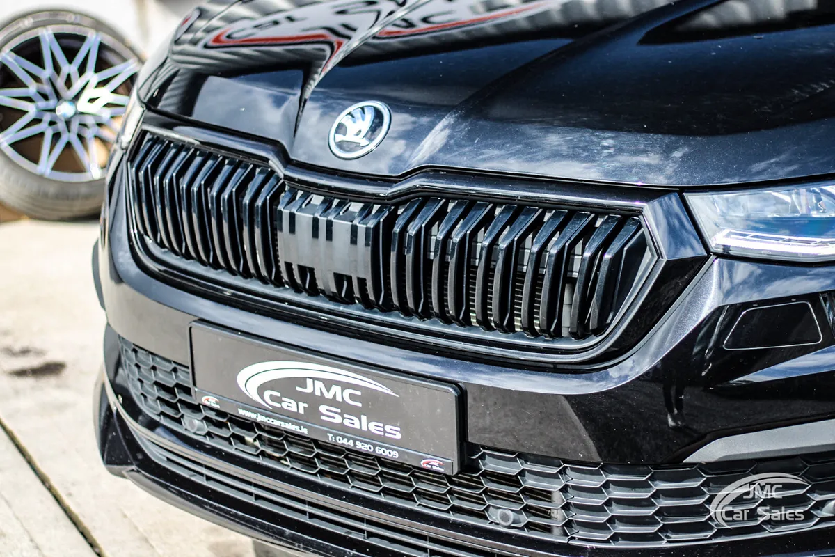 2023 SKODA KODIAQ SPORTLINE 7 SEATS - Image 2