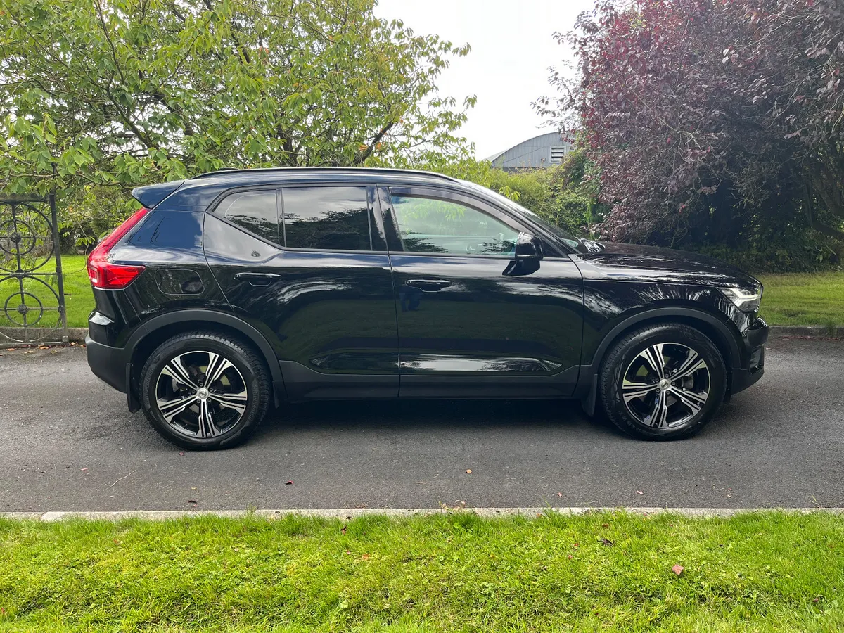 Volvo XC40 2019 2.0D Auto - Image 6