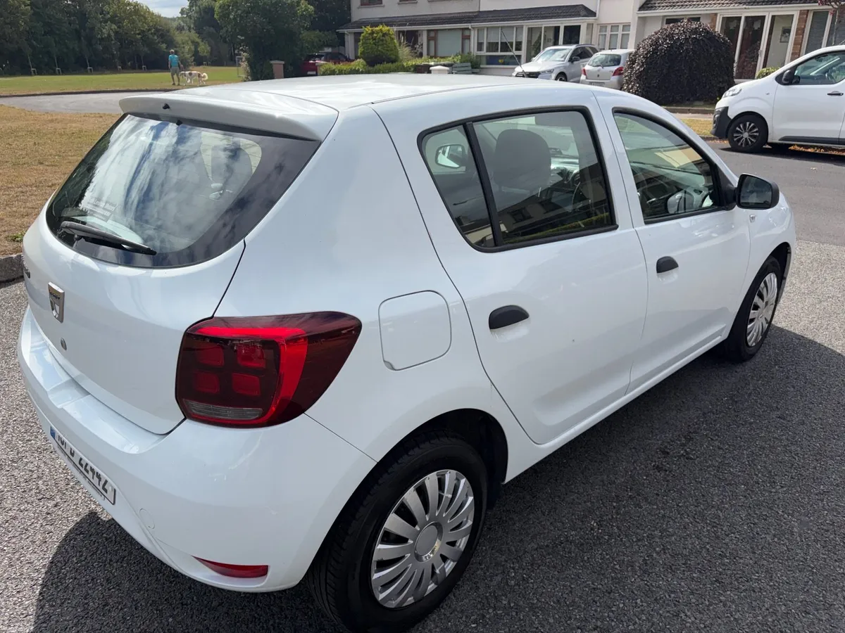 181 Dacia Sandero Nct 02/28 - Image 5