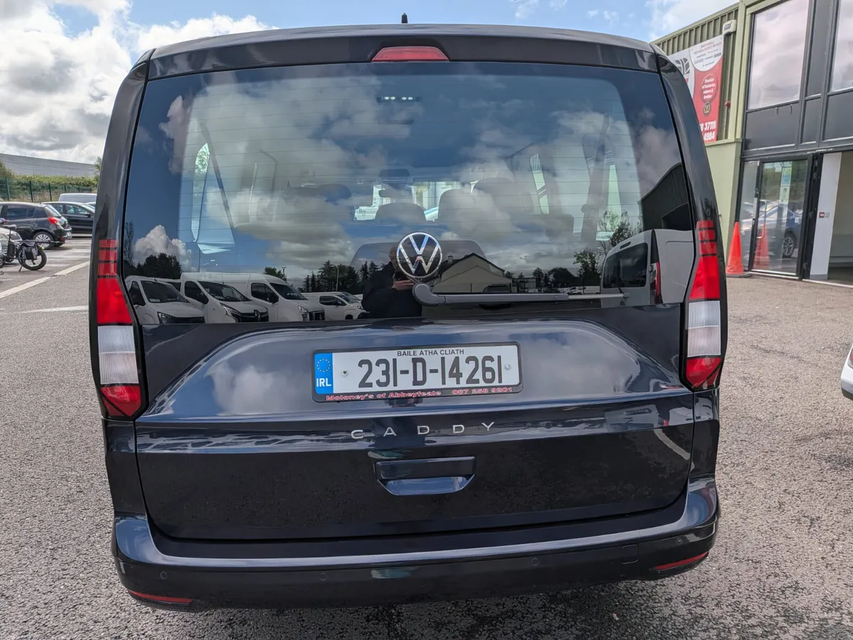 🔥 2023 Volkswagen Caddy Life 🔥 - Image 3